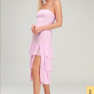 NWT lulus Nellie Pink polkadot Ruffle Midi Dress M
